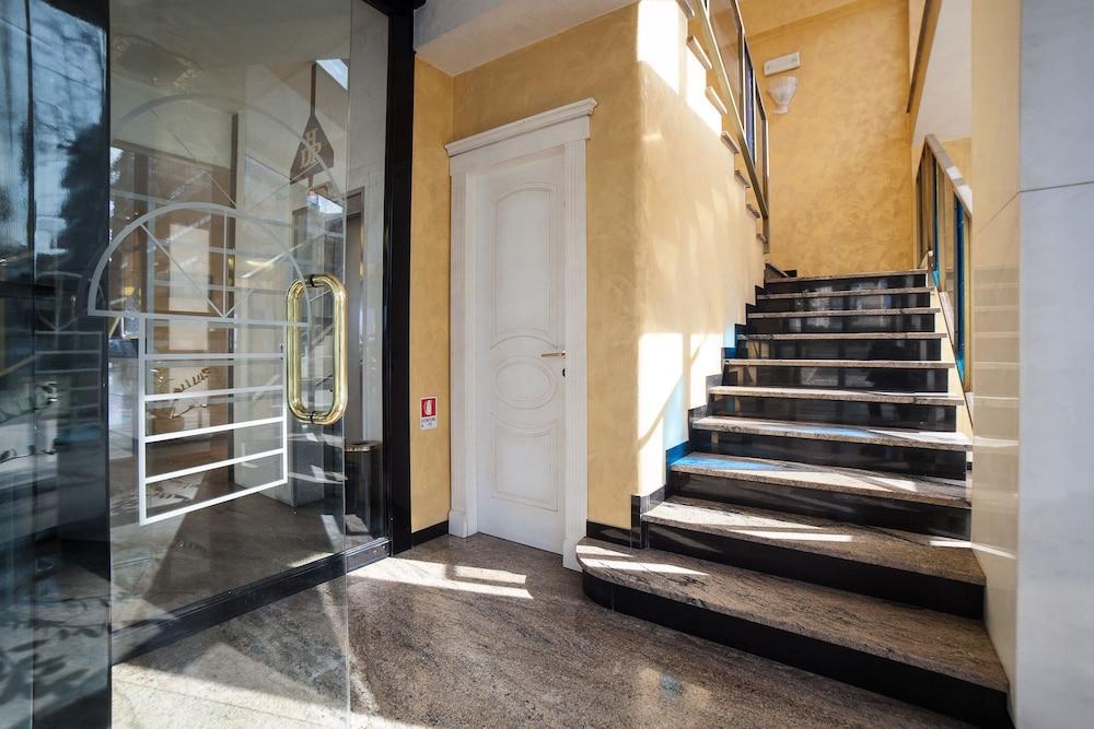 רימיני Hotel Diplomat Palace מראה חיצוני תמונה
